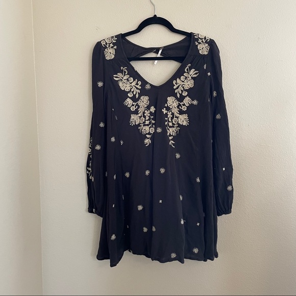 Free people sweet Tennessee embroidered dress sz.S - Picture 2 of 4